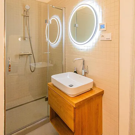 3Bdr Main Square Spacious Designed Apartment Prague Exterior photo