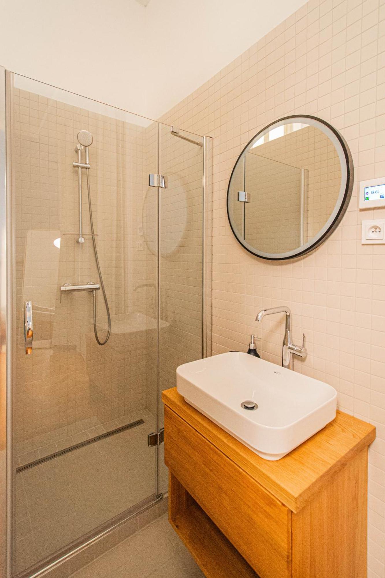 Apartment 3bdr Main Square Spacious Designed